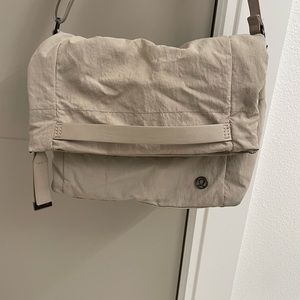 Lululemon Purse
